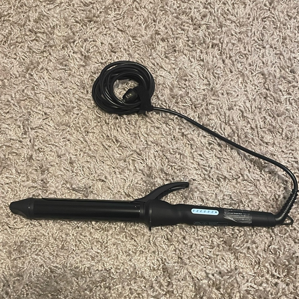 Bio Ionic Long Barrel Styler Curling Iron 1.25 inch barrel